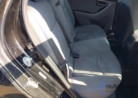 2012 Hyundai Elantra Gls (Ulsan Plant) z USA, uszkodzony, nr VIN KMHDH4AE8CU183099